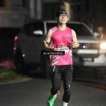 Runner Photo 7651710