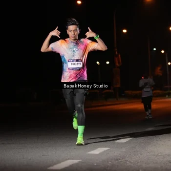 Runner Photo 7651733