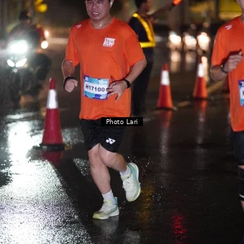 Runner Photo 7651734