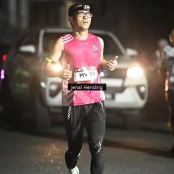 Runner Photo 7651745