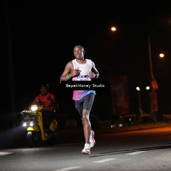 Runner Photo 7651750