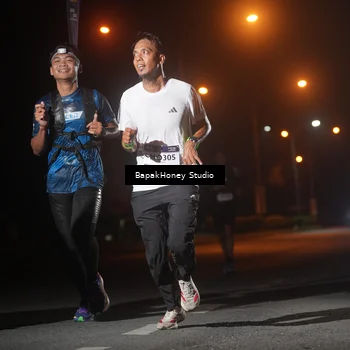 Runner Photo 7651751