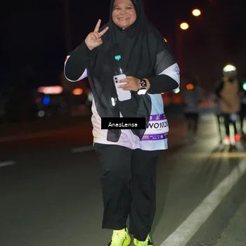 Runner Photo 7651753