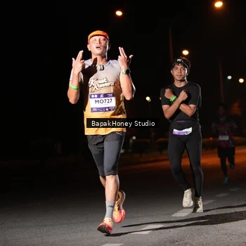 Runner Photo 7651755