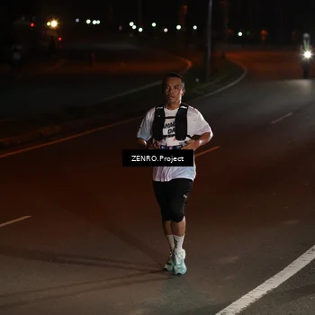 Runner Photo 7651760