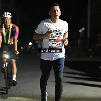 Runner Photo 7651777