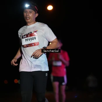 Runner Photo 7651788