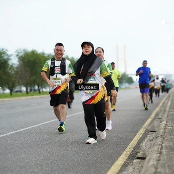 Runner Photo 7651794