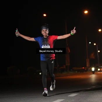 Runner Photo 7651798