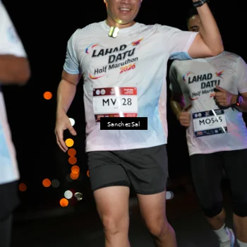 Runner Photo 7651811