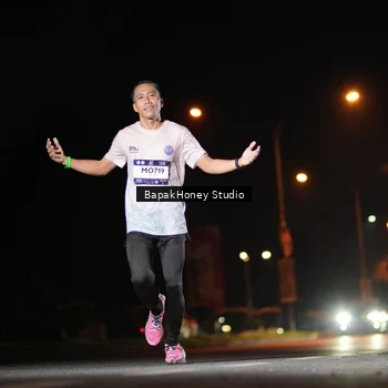 Runner Photo 7651812