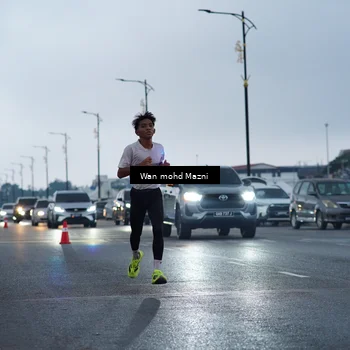 Runner Photo 7651814