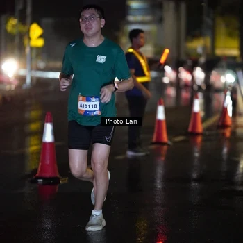 Runner Photo 7651826