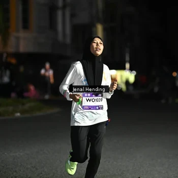 Runner Photo 7651832