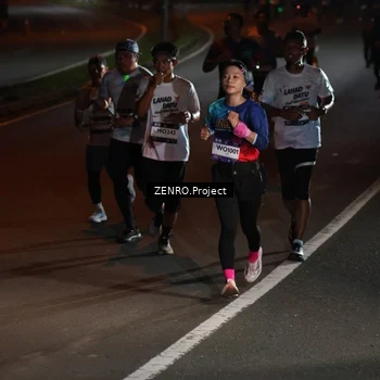 Runner Photo 7651834