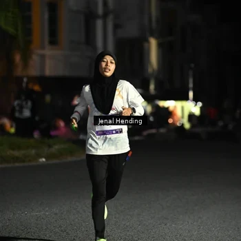 Runner Photo 7651836
