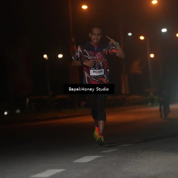 Runner Photo 7651843