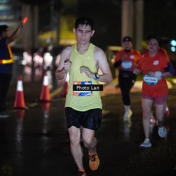 Runner Photo 7651847