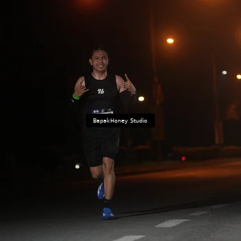 Runner Photo 7651848