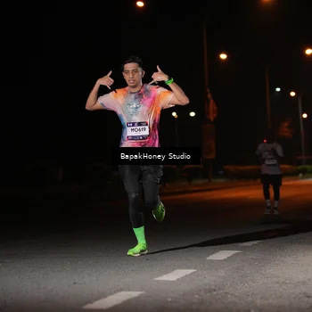 Runner Photo 7651863