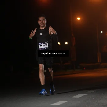 Runner Photo 7651866