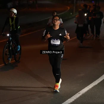 Runner Photo 7651892