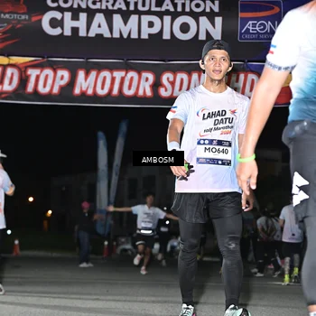 Runner Photo 7651896