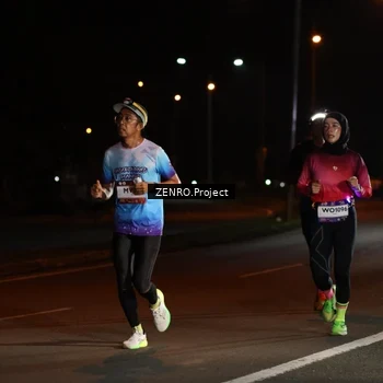 Runner Photo 7651912