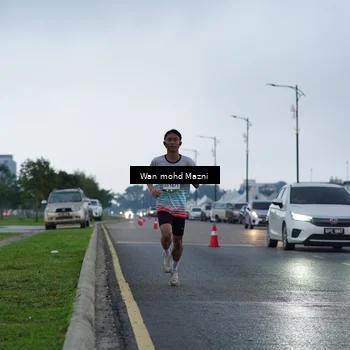 Runner Photo 7651923