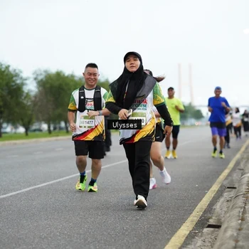 Runner Photo 7651932