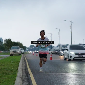 Runner Photo 7651934
