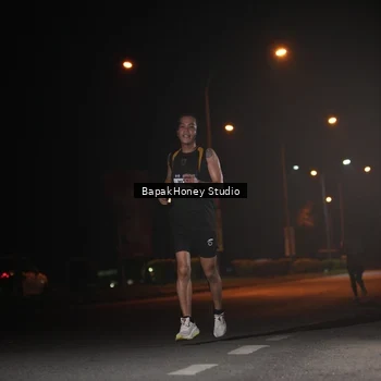 Runner Photo 7651942