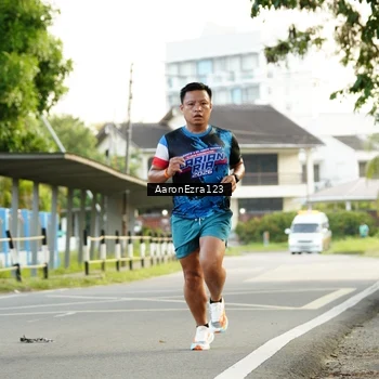 Runner Photo 7651944