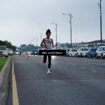 Runner Photo 7651947