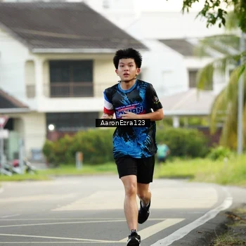 Runner Photo 7651970