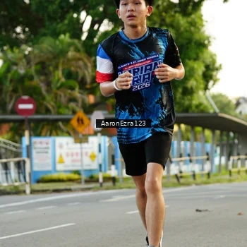 Runner Photo 7651995