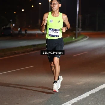 Runner Photo 7652013