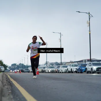 Runner Photo 7652020