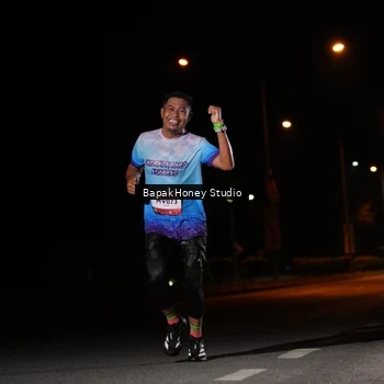 Runner Photo 7652029