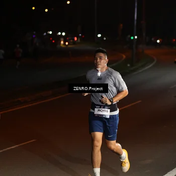 Runner Photo 7652036