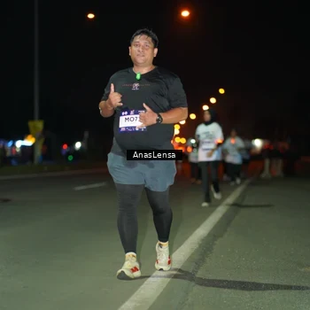 Runner Photo 7652047