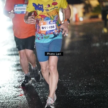 Runner Photo 7652085