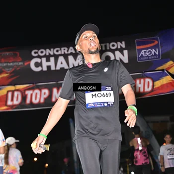Runner Photo 7652095