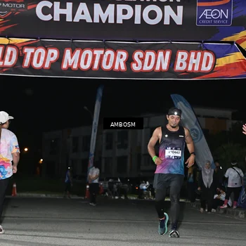 Runner Photo 7652104