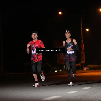 Runner Photo 7652110