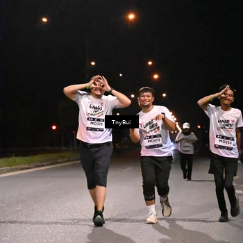 Runner Photo 7652113