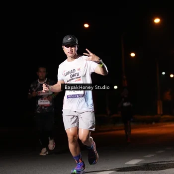 Runner Photo 7652116