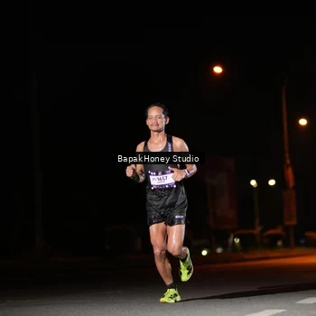 Runner Photo 7652126