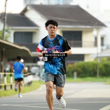 Runner Photo 7652127