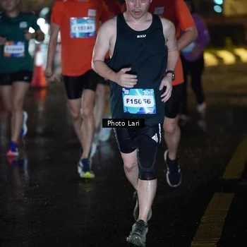Runner Photo 7652131